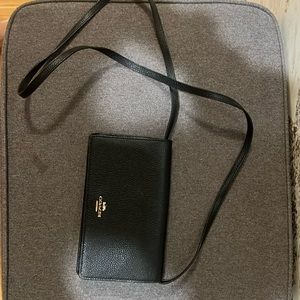 Used small coach purse, smoke-free home